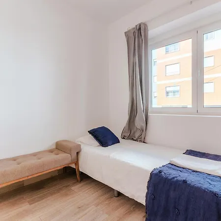 First Floor Carregado